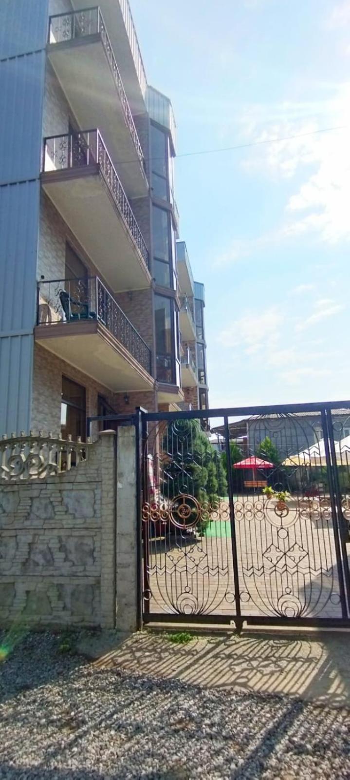 Hotel Twins Anna Kobuleti Exterior photo